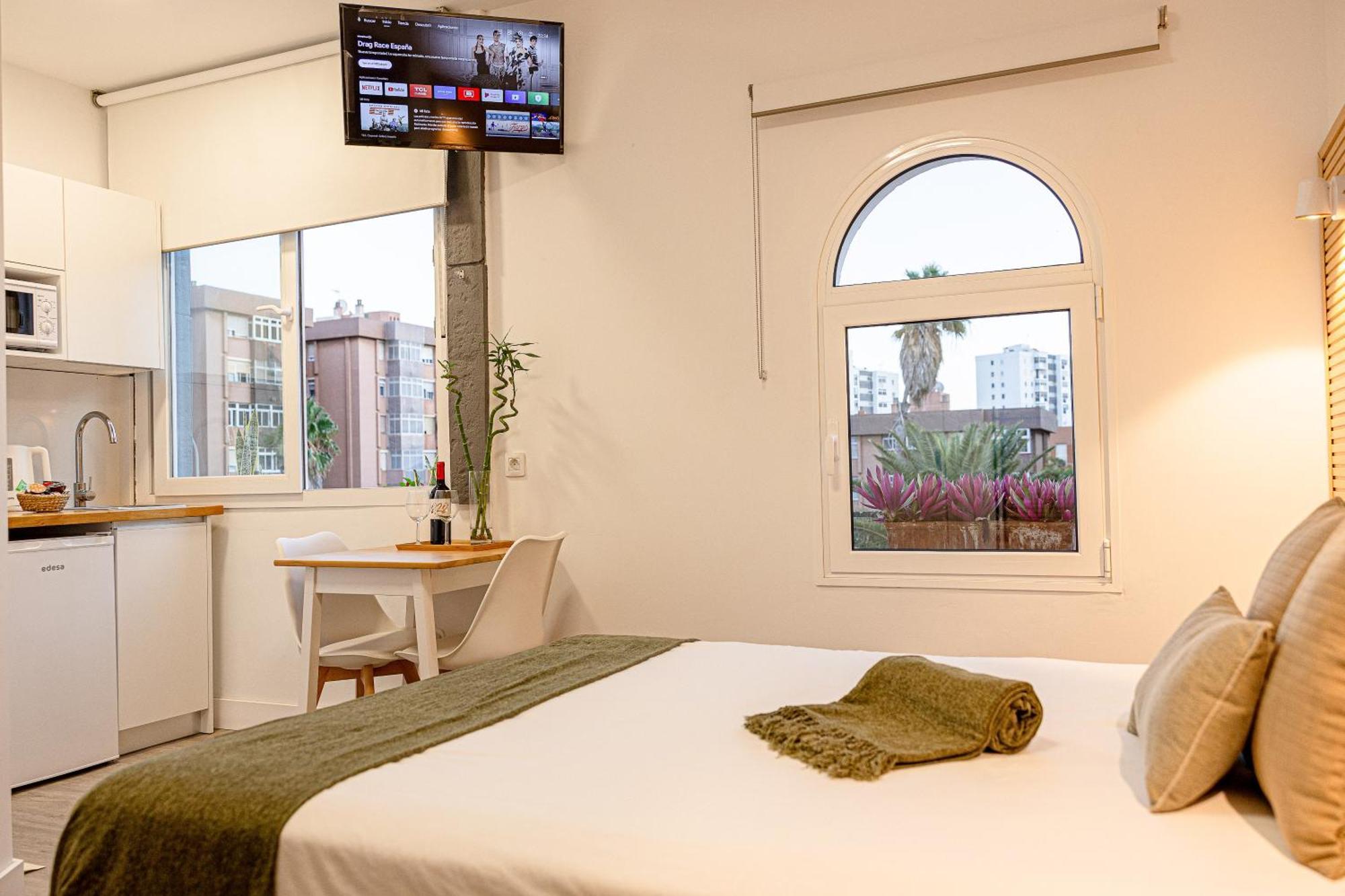Bambu Suites Vegueta Alquiler Por Habitacion Лас Палмас де Гран Канария Екстериор снимка